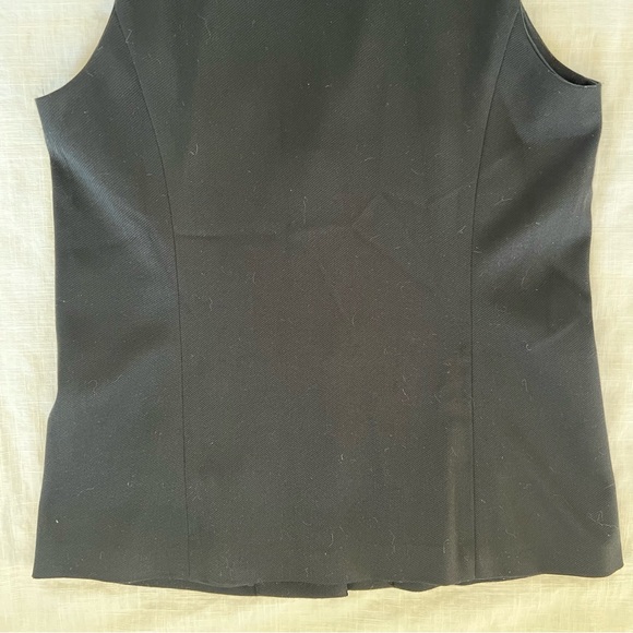 Chico’s size 0/small woman’s fully lined button up dressy vest. - Picture 5 of 10